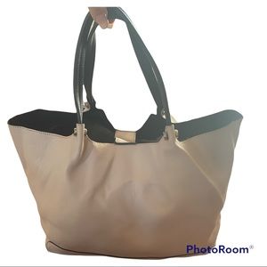 ✨BENTLEY CREAM TOTE HANDBAG - SIZE: OS